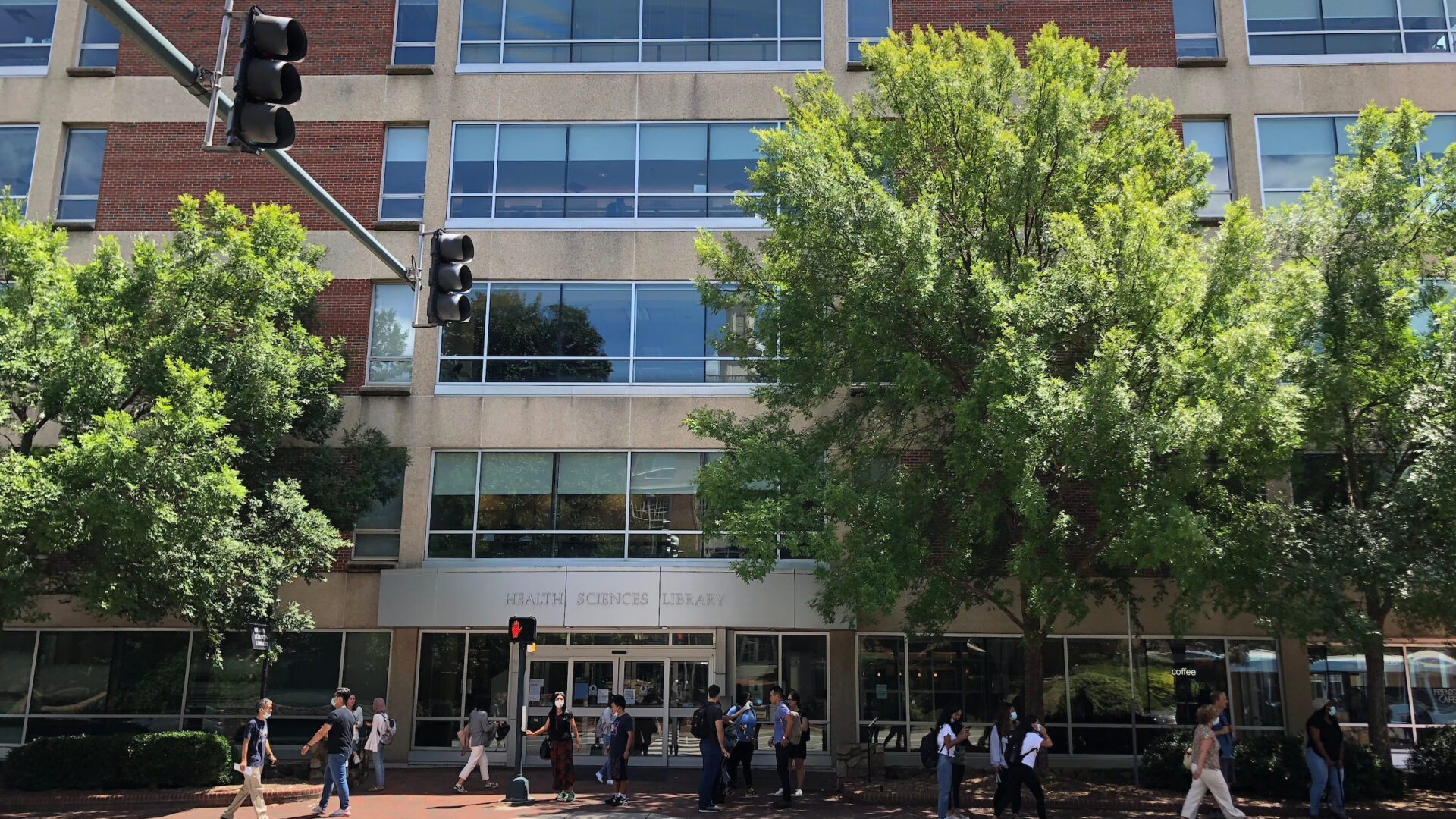 Photo of the outside of the Health Sciences Library.